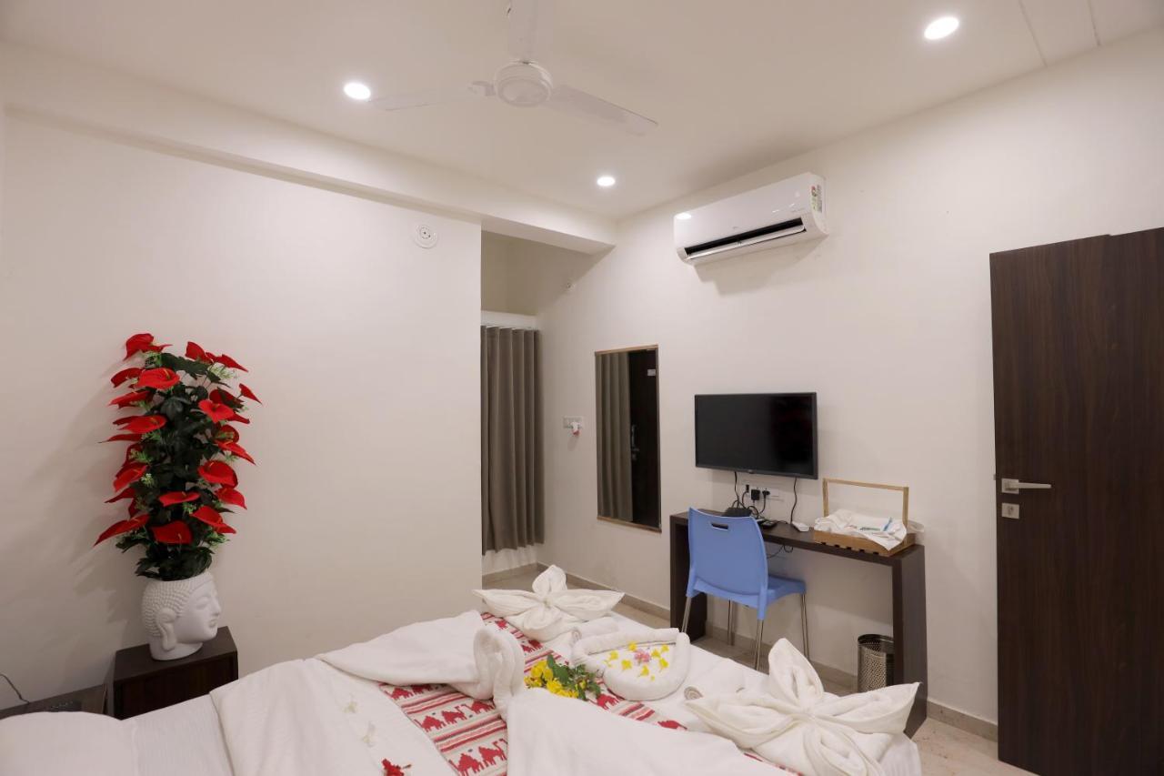Leena Resort Garudeshwar Eksteriør bilde