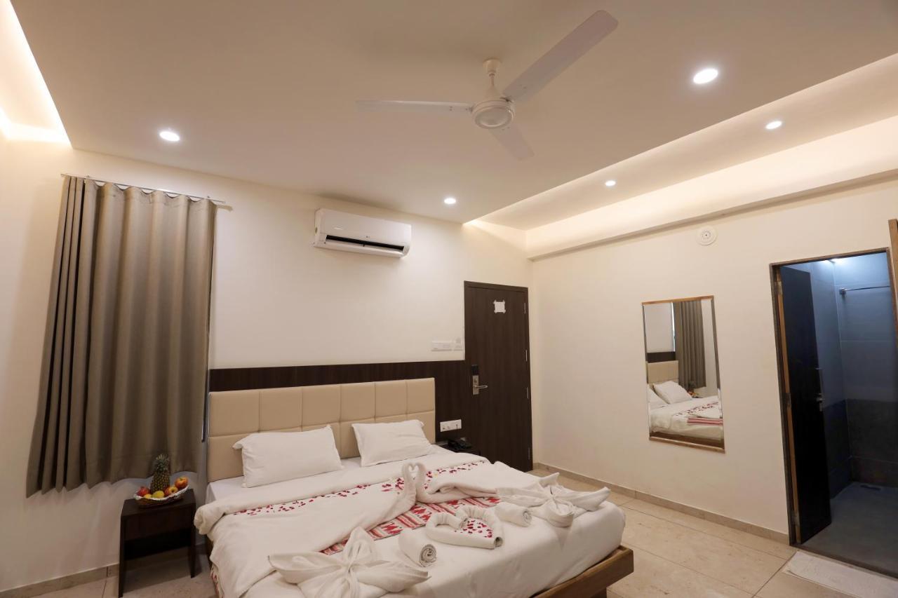 Leena Resort Garudeshwar Eksteriør bilde
